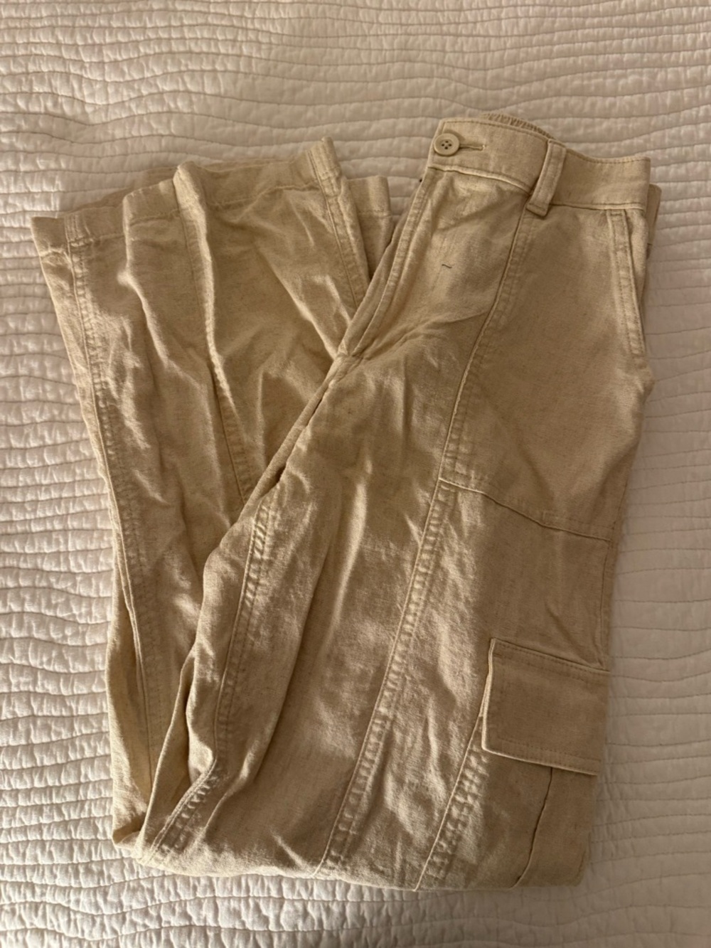 Women’s Casual Cargo Pants in Beige
